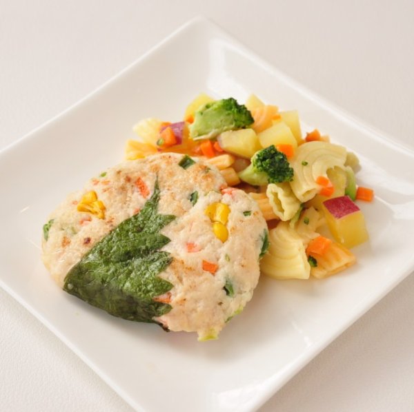 画像1: 【冷】majun特製チキンハンバーグ (1)